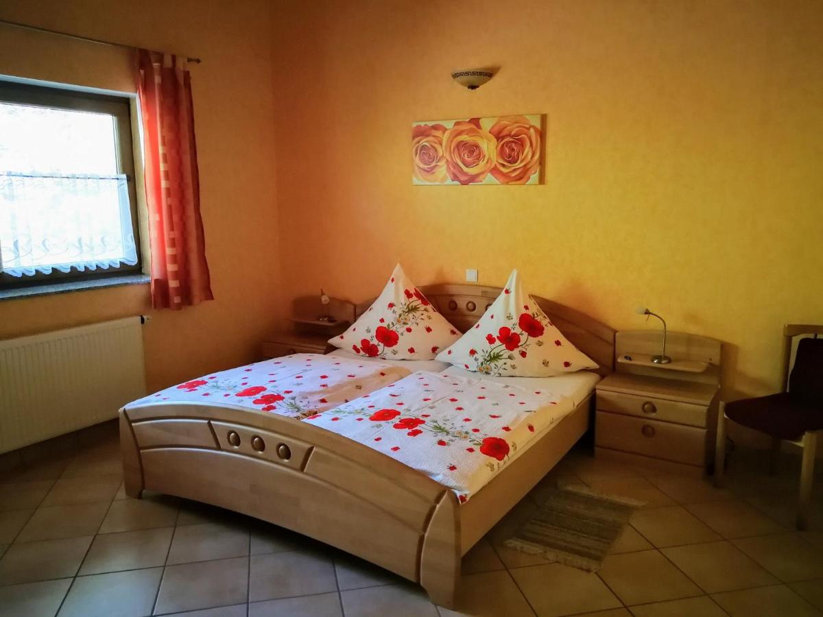 Winzerhof Spengler Guest House Kulsheim Ngoại thất bức ảnh